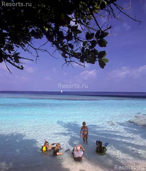 Embudu Village 26